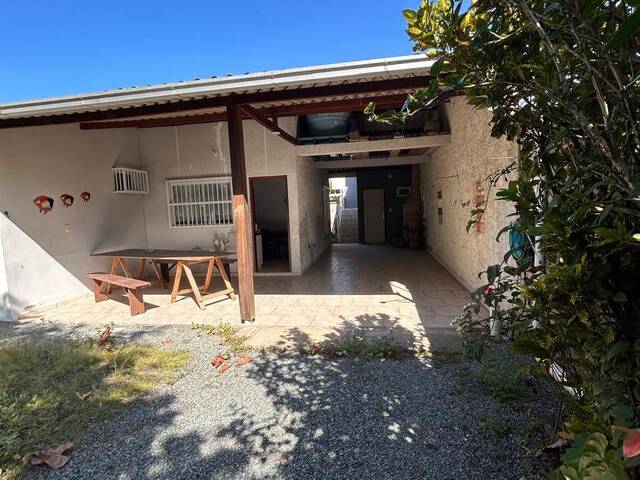 #9 - Casa para Venda em Navegantes - SC