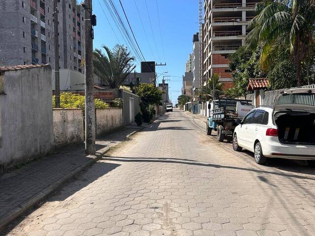 #10 - Casa para Venda em Navegantes - SC