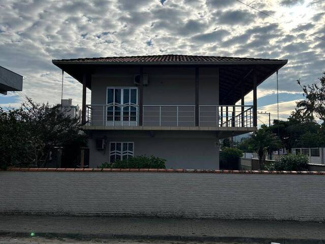 #14 - Casa para Venda em Navegantes - SC