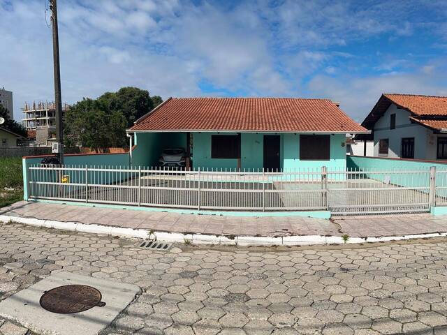 #15 - Casa para Venda em Navegantes - SC