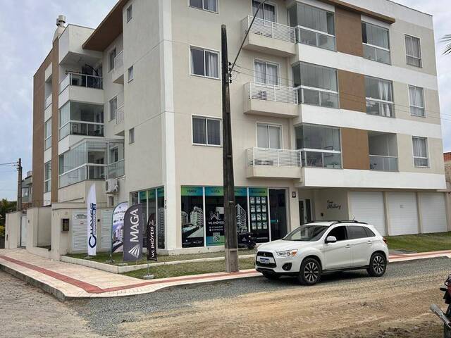 #17 - Apartamento para Venda em Navegantes - SC