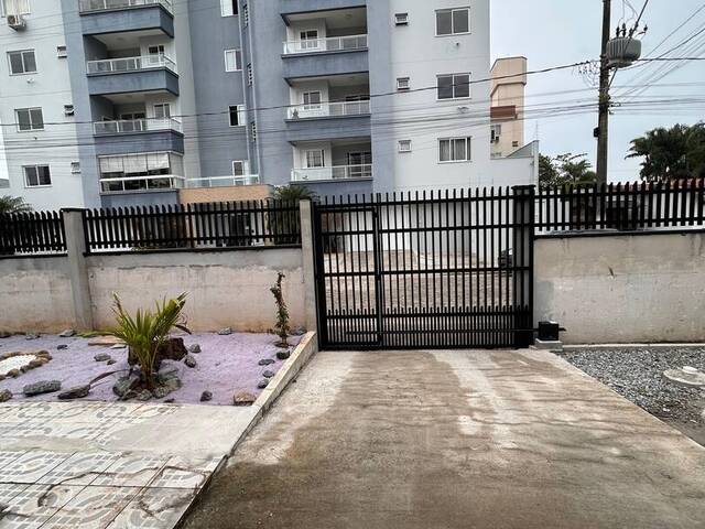 #33 - Casa para Venda em Navegantes - SC - 3