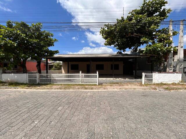 #41 - Casa para Venda em Navegantes - SC - 1